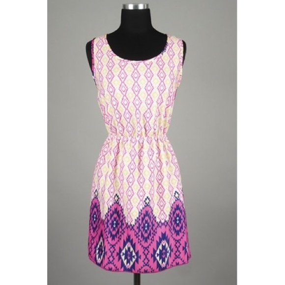 Tribal pink dress - Picture 2 of 3