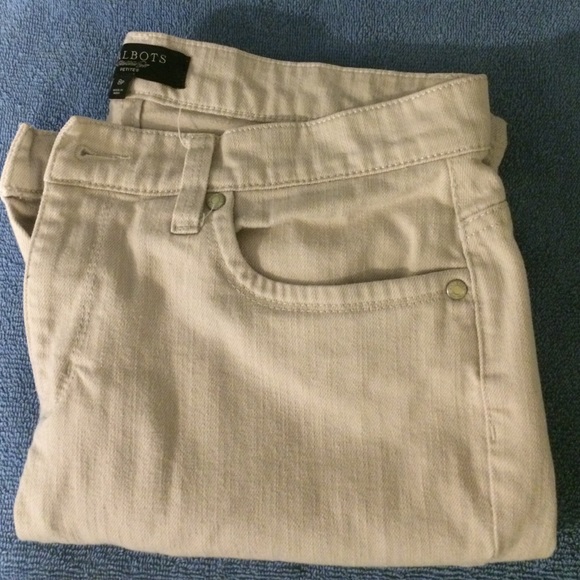 Capris