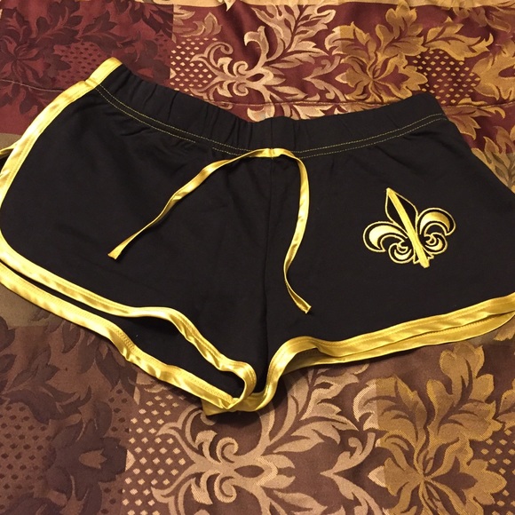 🚫SOLD🚫 on Merc@ri - Saints Bootie shorts - Picture 2 of 2