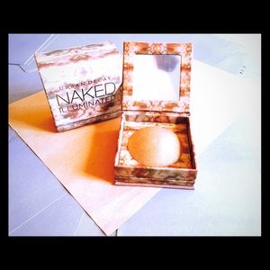 Urban Decay NAKED Illuminated
