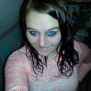 Meet your Posher, Stephany