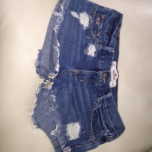Hollister Distressed Destroyed Booty Shorts Size 3