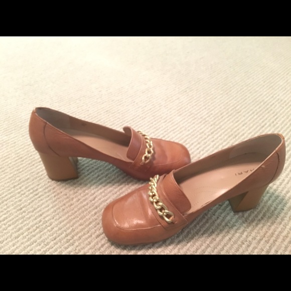 Tahari size 10, worn twice!