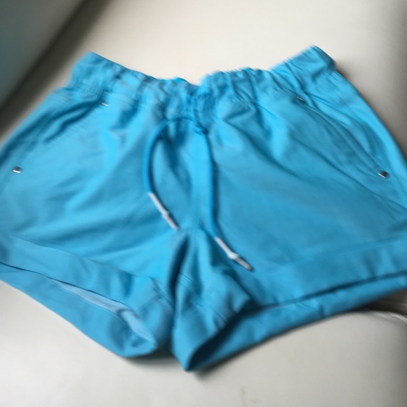 Lululemon shorts.... Like new