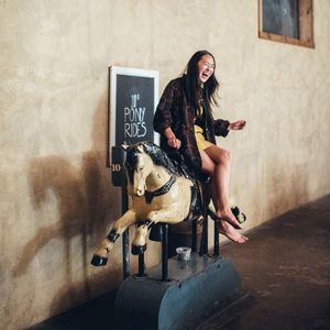 Meet your Posher, Monica