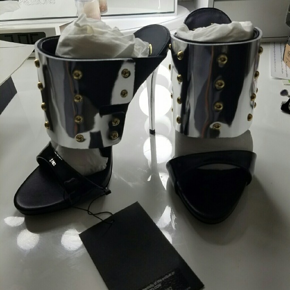 Brand New Authentic Giuseppe Zanotti Heels - Picture 4 of 4