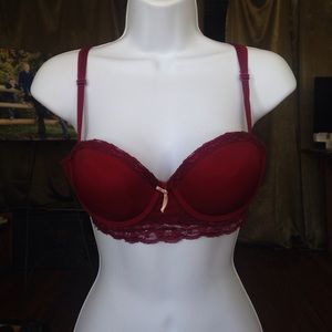 Secret passions Red lace bra