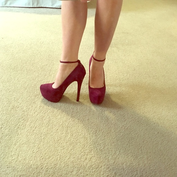JustFab Purple Pumps
