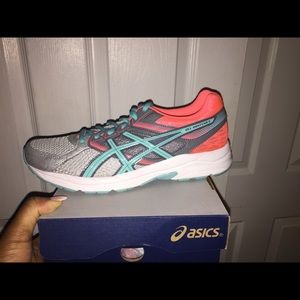 Asics women shoes