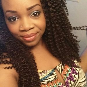 Meet your Posher, Victoria