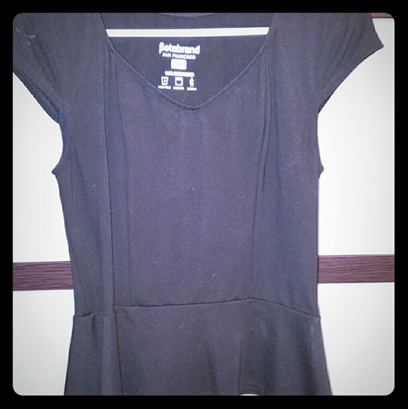 Cap Sleeve Beta brand Top