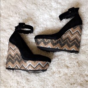 Jessica Simpson Wedges
