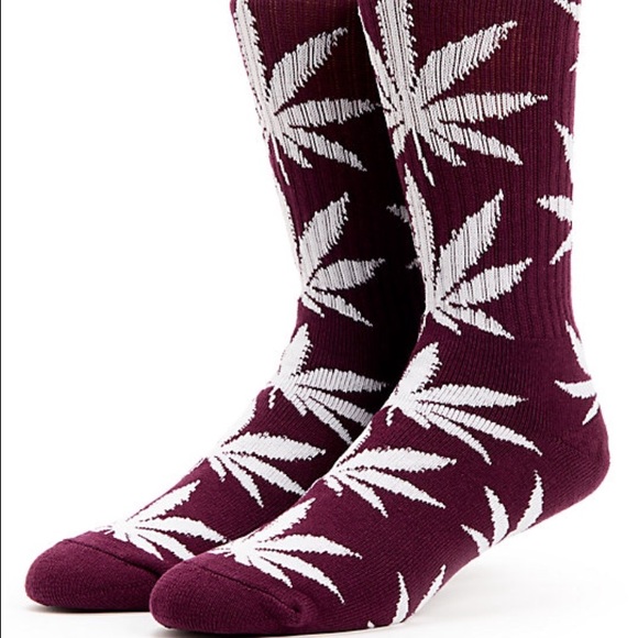HUF Other - LOW PRICE FOR 1HR: HUF Maroon and White Crew Socks
