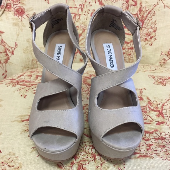 Steve Madden Wedges - Picture 2 of 4