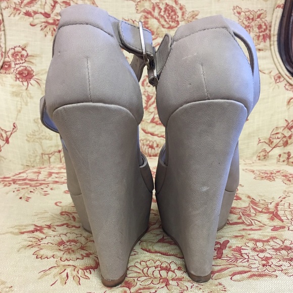 Steve Madden Wedges - Picture 4 of 4