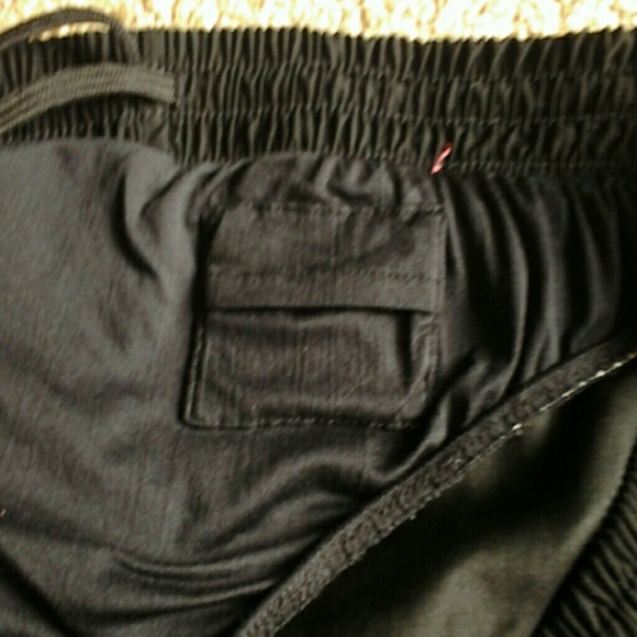 SUMMER  ENDING  SALE..,FINAL MARKDOWN.  ..SHORTS. - Picture 4 of 4