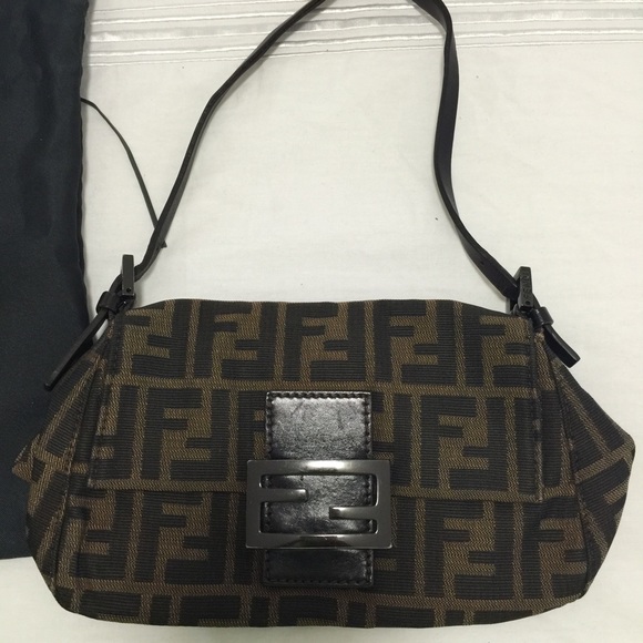 Fendi Baguette