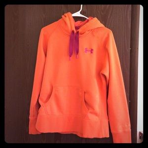 Under Armour women's sweatshirt size M