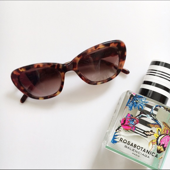 SALE TODAY ONLY: Lily Pulitzer Sunglasses