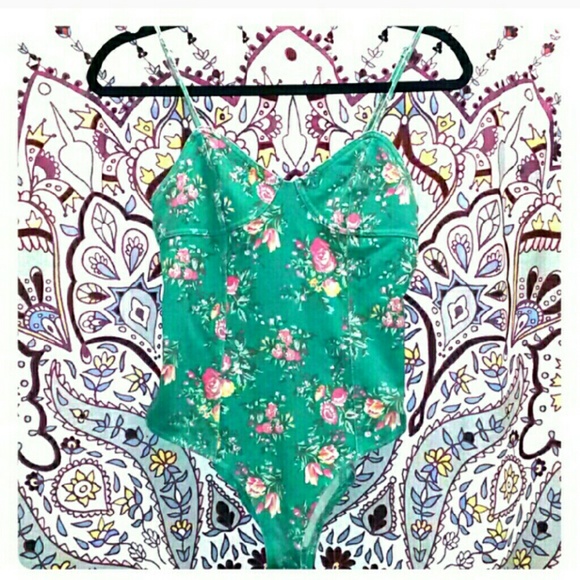 Floral bodysuit