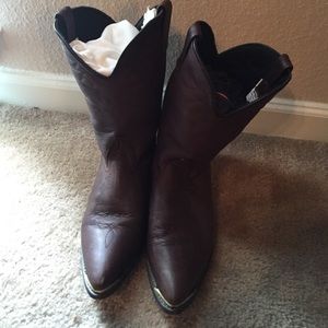 Real brown leather cowboy boots!! Never worn