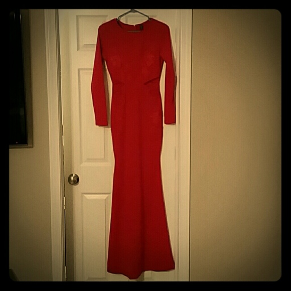 Gown/Evening dress