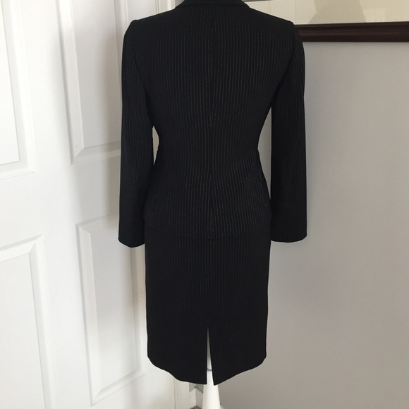SOLD locally Tahari Pinstripe Skirt Suit - Picture 4 of 4