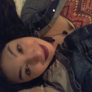 Meet your Posher, Cynthia