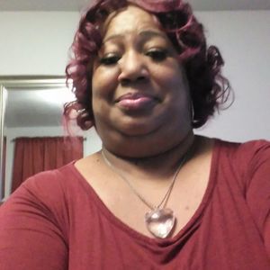 Meet your Posher, Vickie