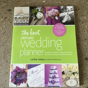 The Knot Ultimate Wedding Planner✨