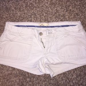 Hollister khaki shorts