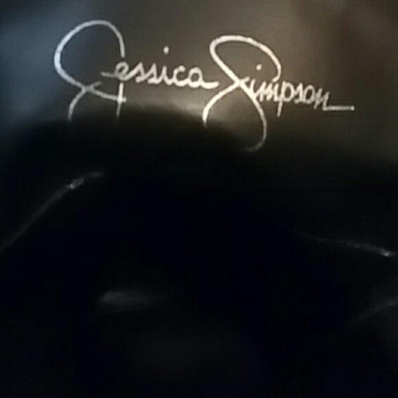 Bootie Excelent Condition - image 4