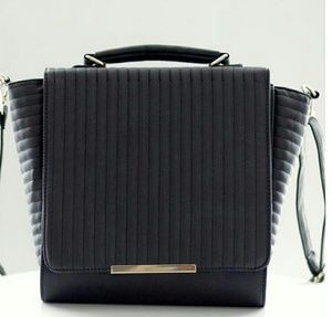 Yoki Trapeze Cross Body Bag