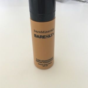 Bare minerals foundation