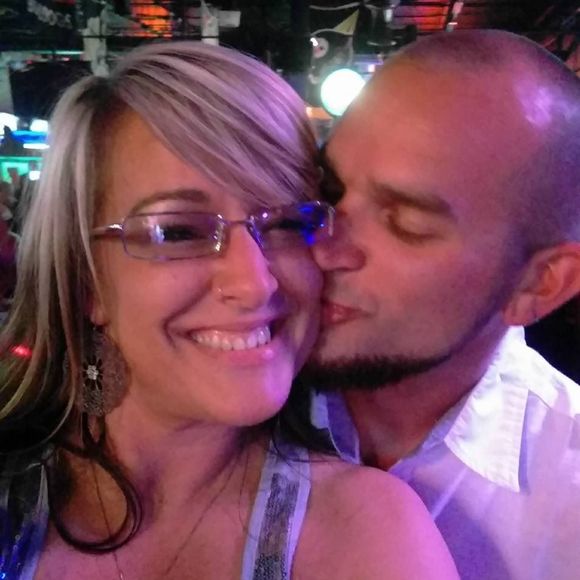 Meet your Posher, Tracy - Picture 1 of 1