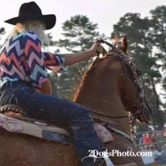 Meet your Posher, Jessica