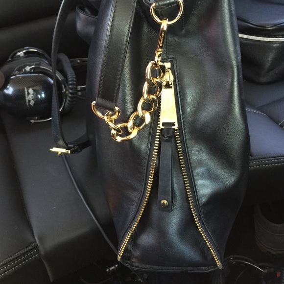 Michael kors black Devon purse - Picture 2 of 3