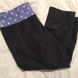 Dark gray workout crops