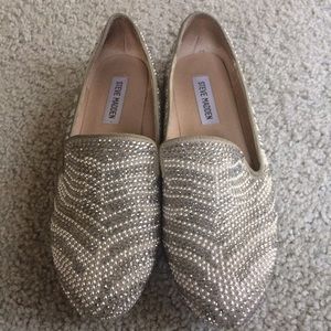 Steve Madden tan stud flats (size 8)