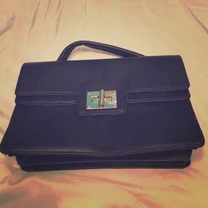 BLACK OLIVIA + JOY TOP HANDLE/SHOULDER BAG! ✌🏼️