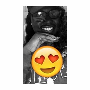 Meet your Posher, Jakia