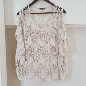 Max & Mia Crochet Knit Top