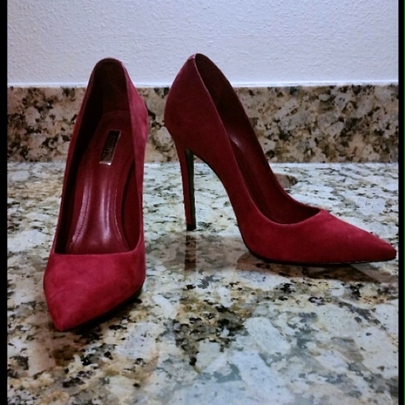 *SOLD* SCHUTZ Red Wine Leather Pumps NIB - Picture 3 of 3