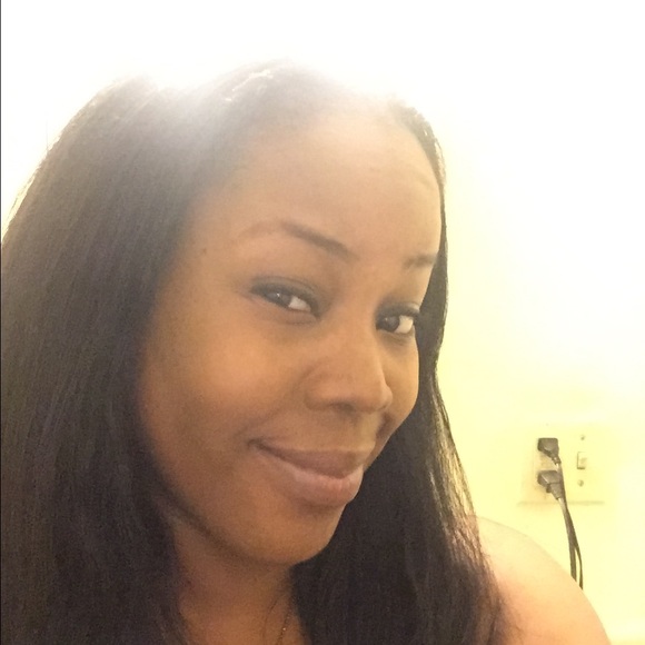 Meet your Posher, Sheri