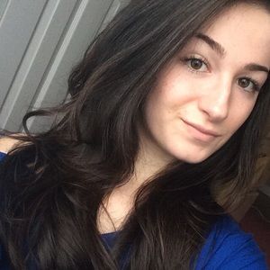 Meet your Posher, Michele