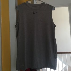 Nike boys sleeve less shirt