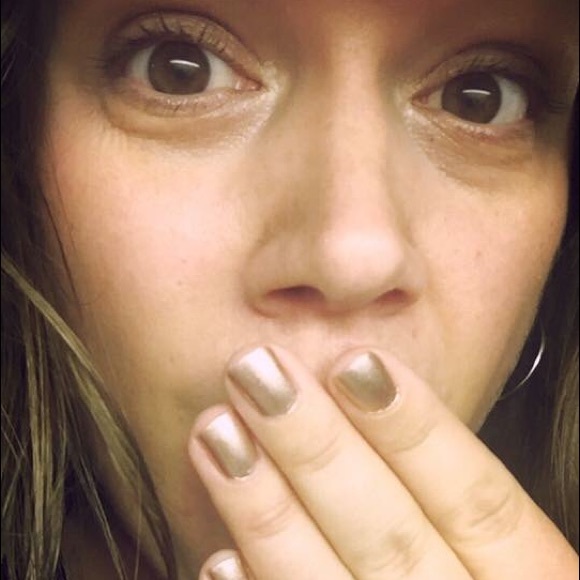 πΊMeet your Posher, Heather: A PM Ambassador!πΊ - Picture 2 of 3