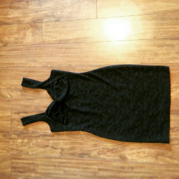 Black dress - Picture 4 of 4