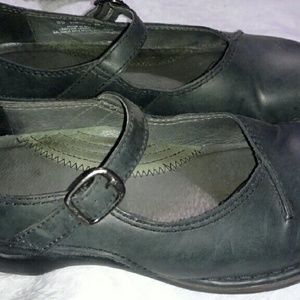 Dansko Mary Jane's size 39