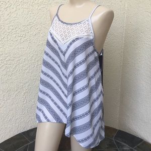 Xhilaration Top
